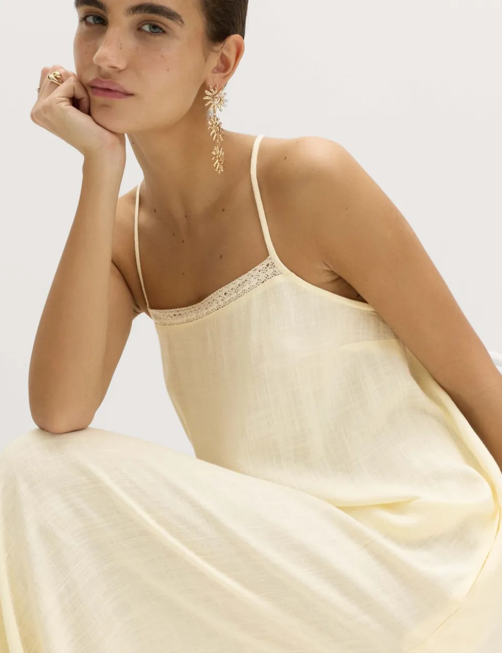 Square Neck Lace Insert Maxi Shift Dress with Linen