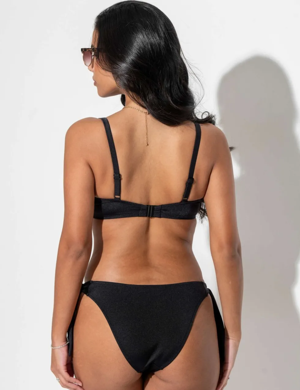 St Kitts Wired Plunge Bikini Top D-J