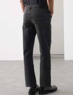 Straight Fit 360 Flex Stretch Jeans