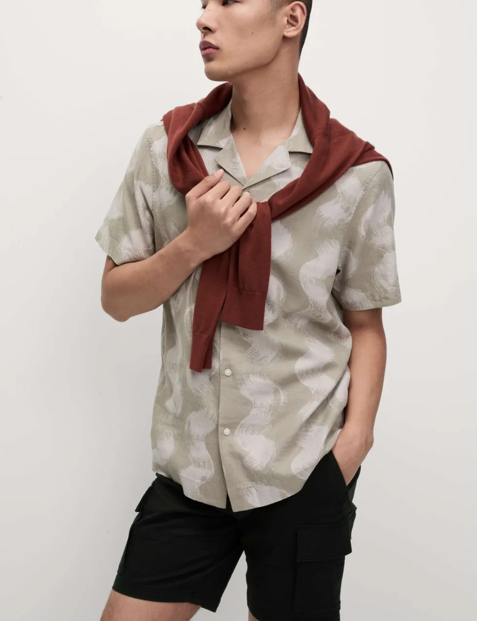 Straight Fit Stretch Cargo Short