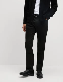 Straight Fit Stretch Jeans