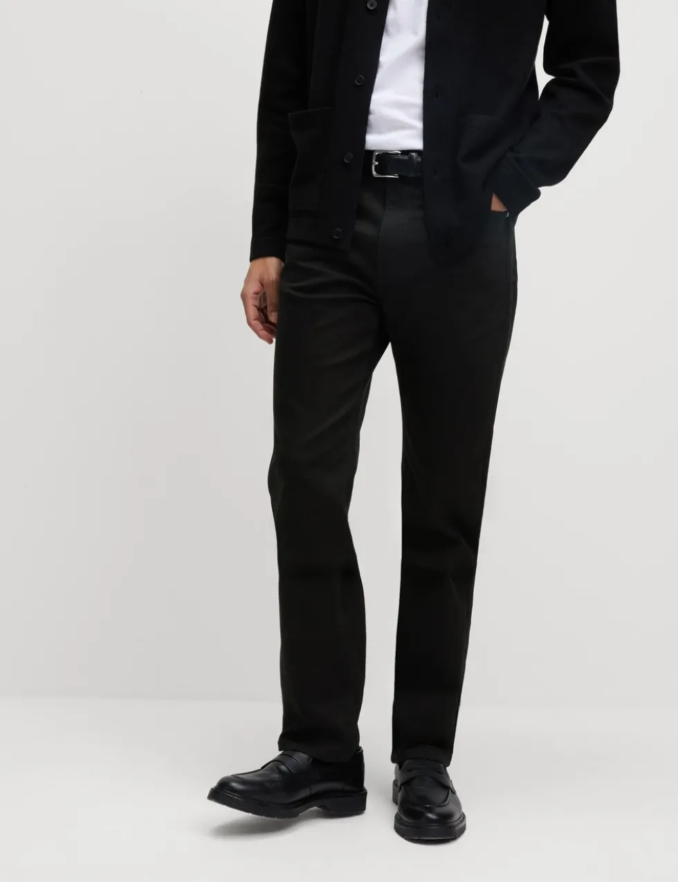 Straight Fit Stretch Jeans