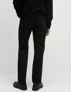Straight Fit Stretch Jeans