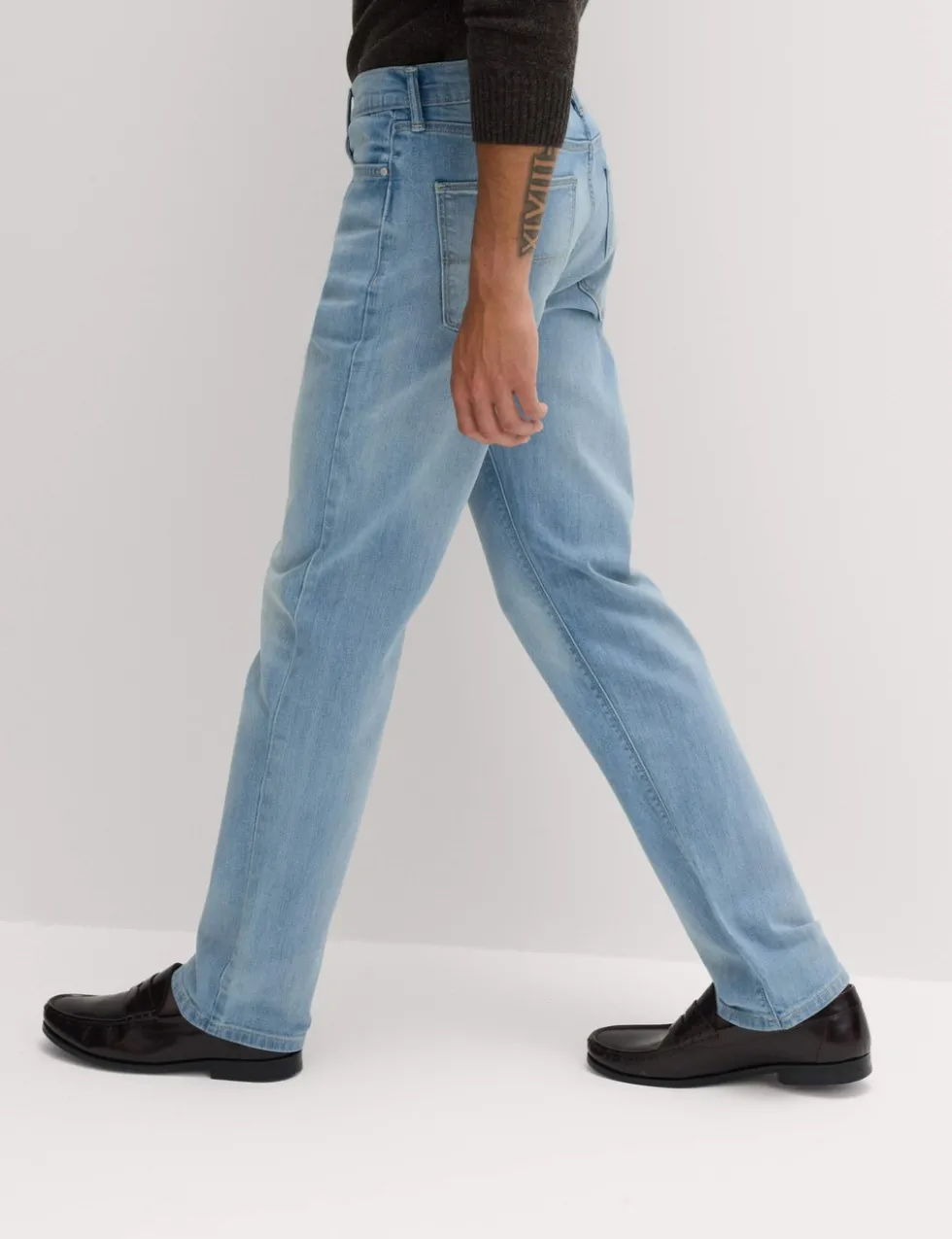 Straight Fit Stretch Jeans