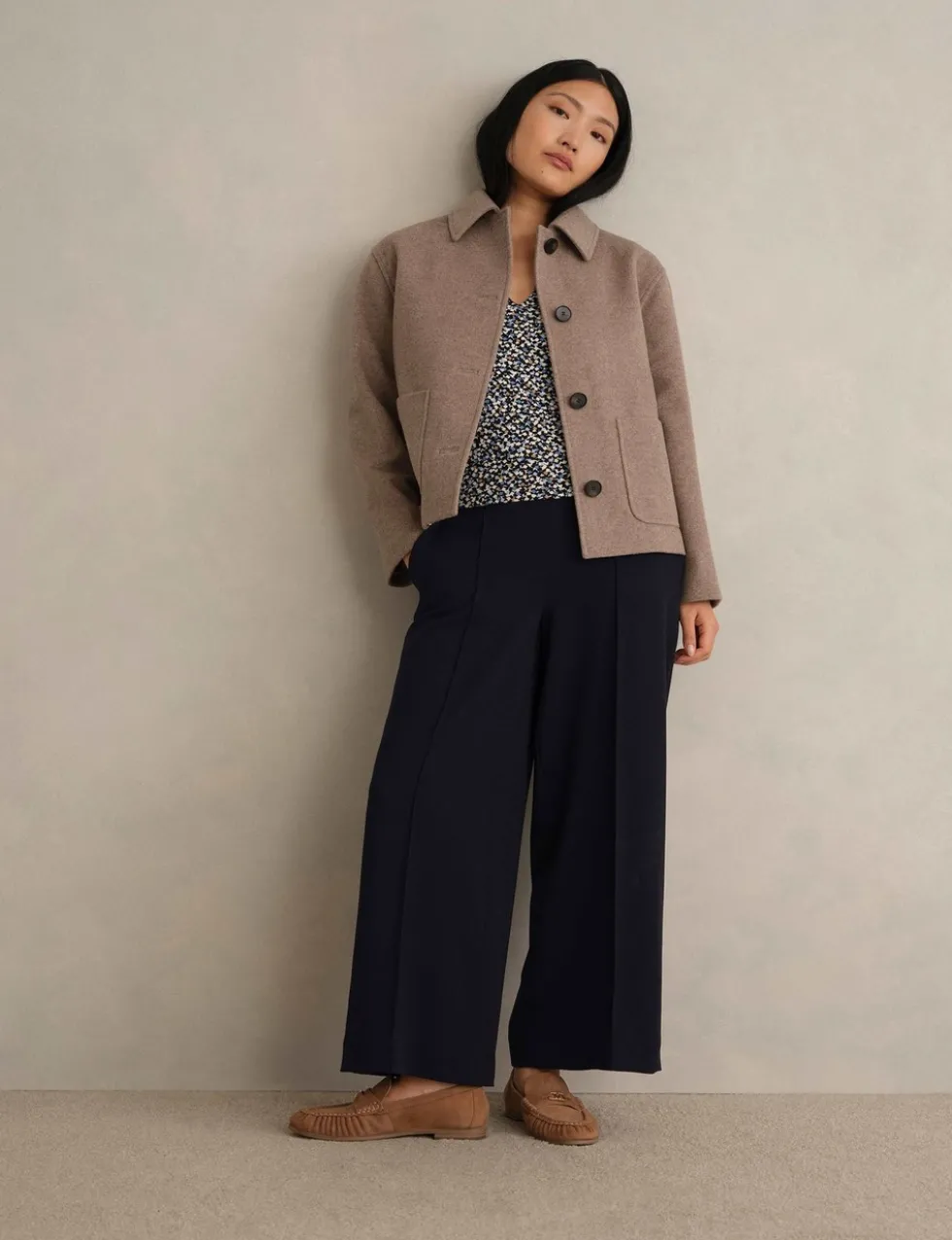 Straight Leg Cropped Trousers