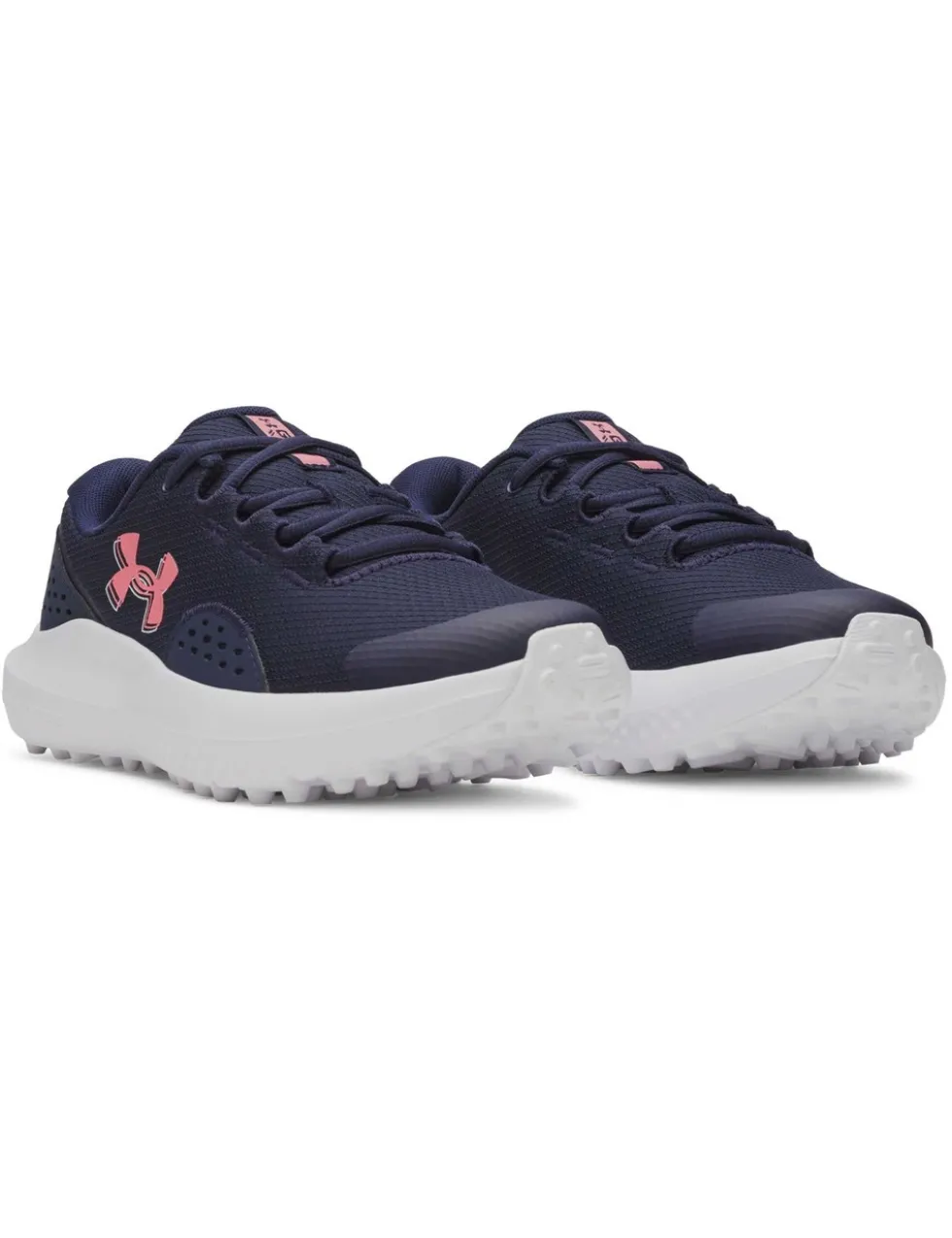 Surge Golf Trainers