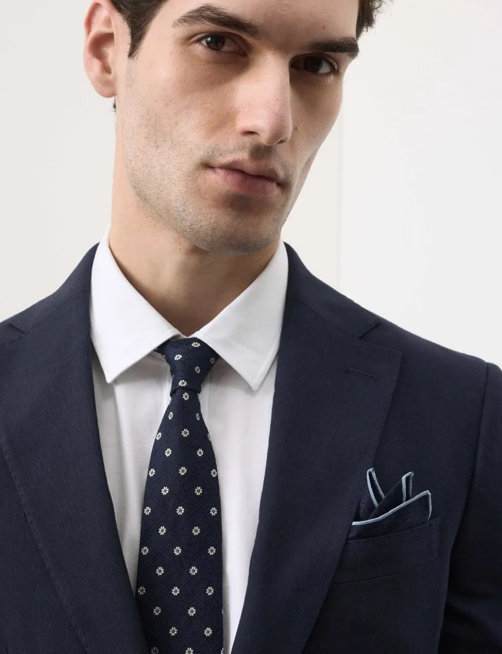 Tailored Fit Italian Performance Linen Blend Suit Jacket