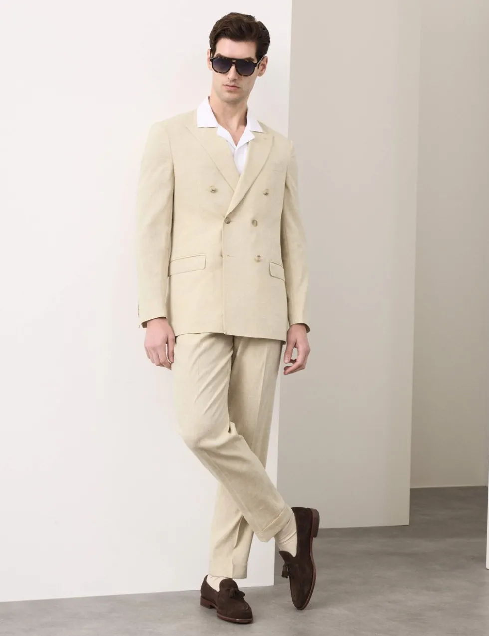Tailored Fit Italian Performance Linen Blend Suit Trousers