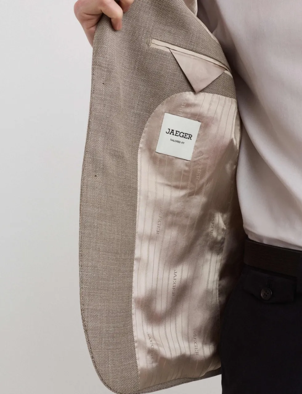 Tailored Fit Italian Wool Rich Blazer with Silk