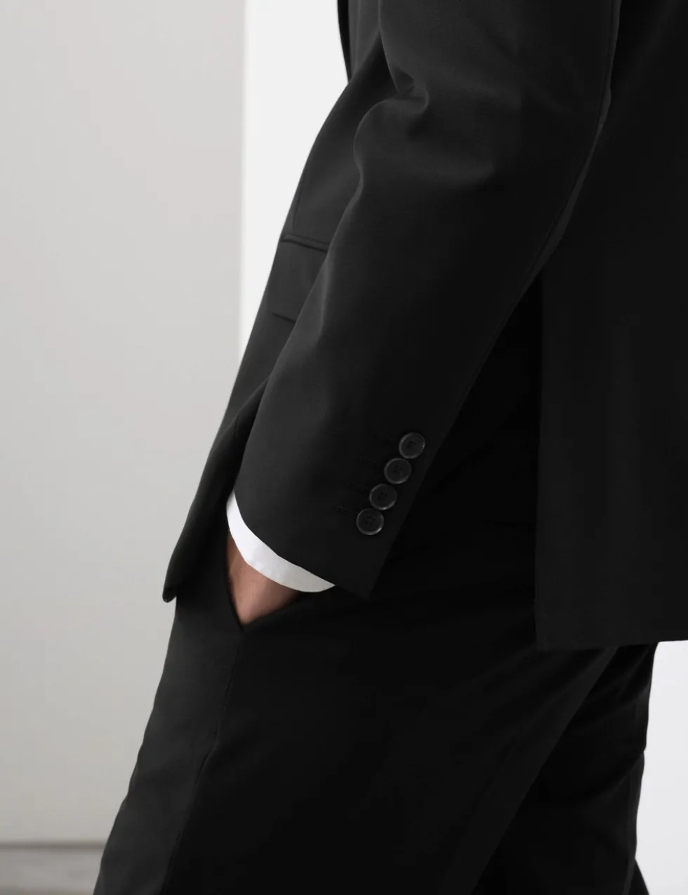 Tailored Fit Performance Suit Jacket