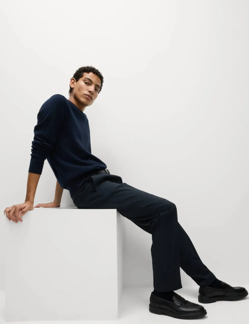 Tailored Fit Stretch Smart Trousers