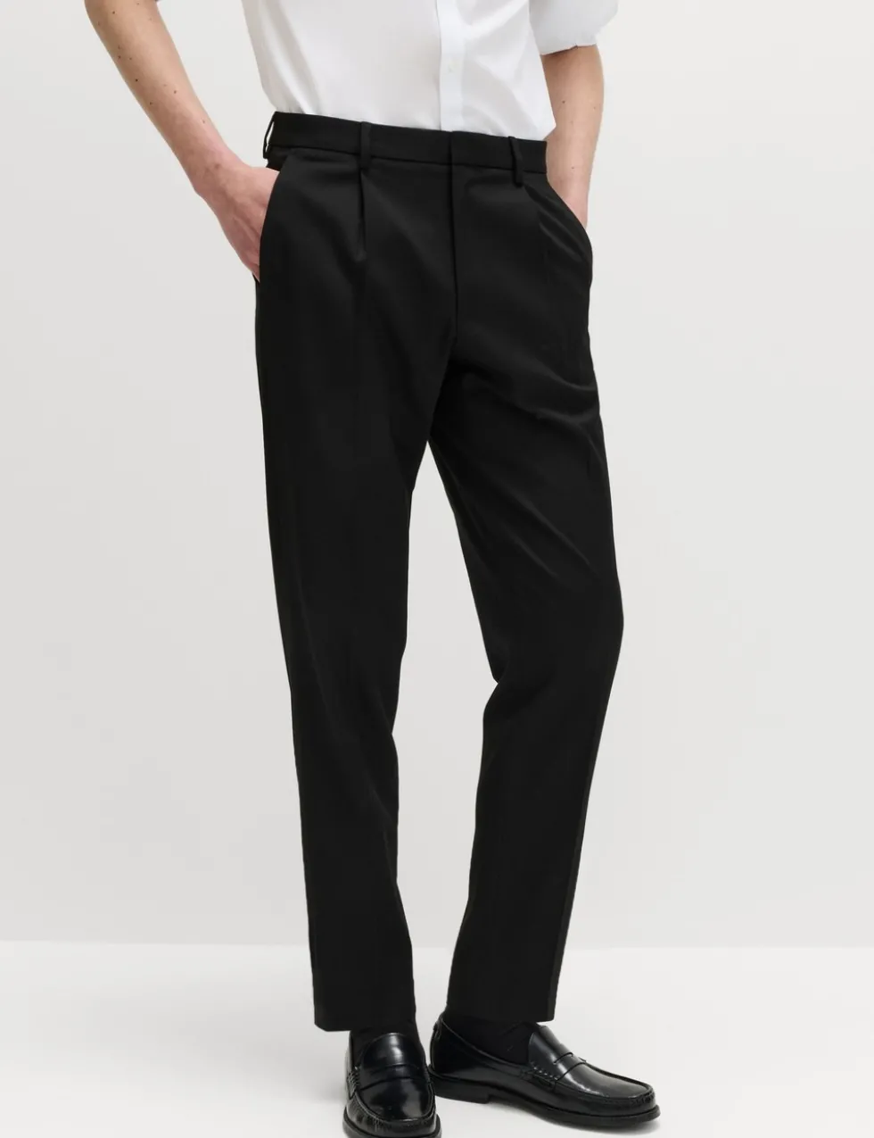 Tailored Fit Stretch Smart Trousers