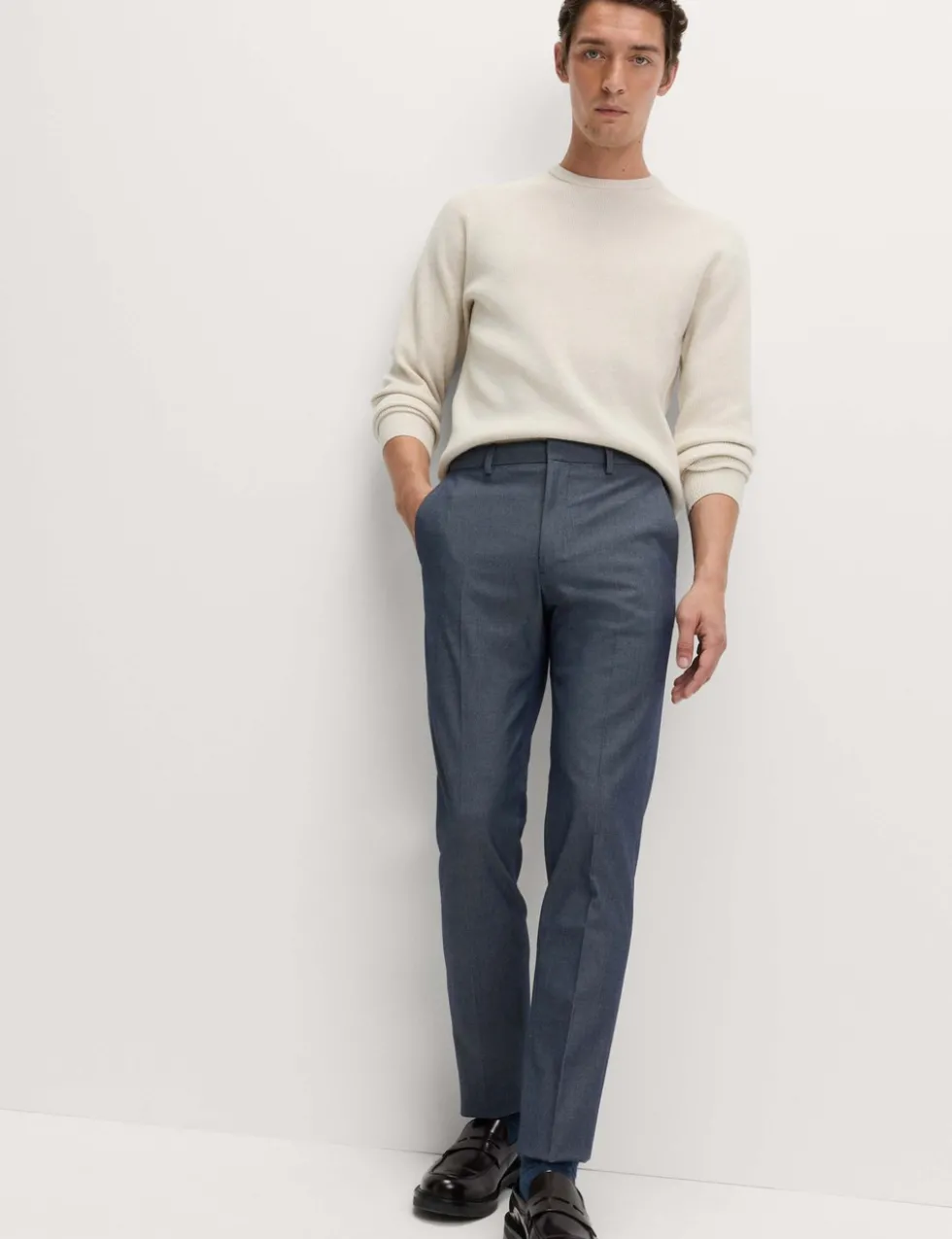 Tailored Fit Trousers