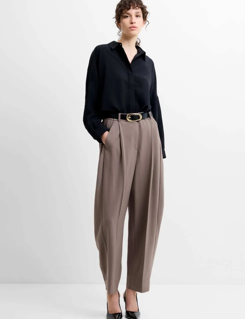Tapered Ankle Grazer Trousers