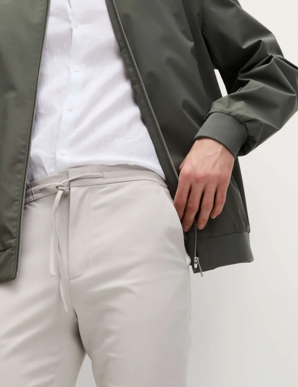 Tapered Fit Elasticated Trousers