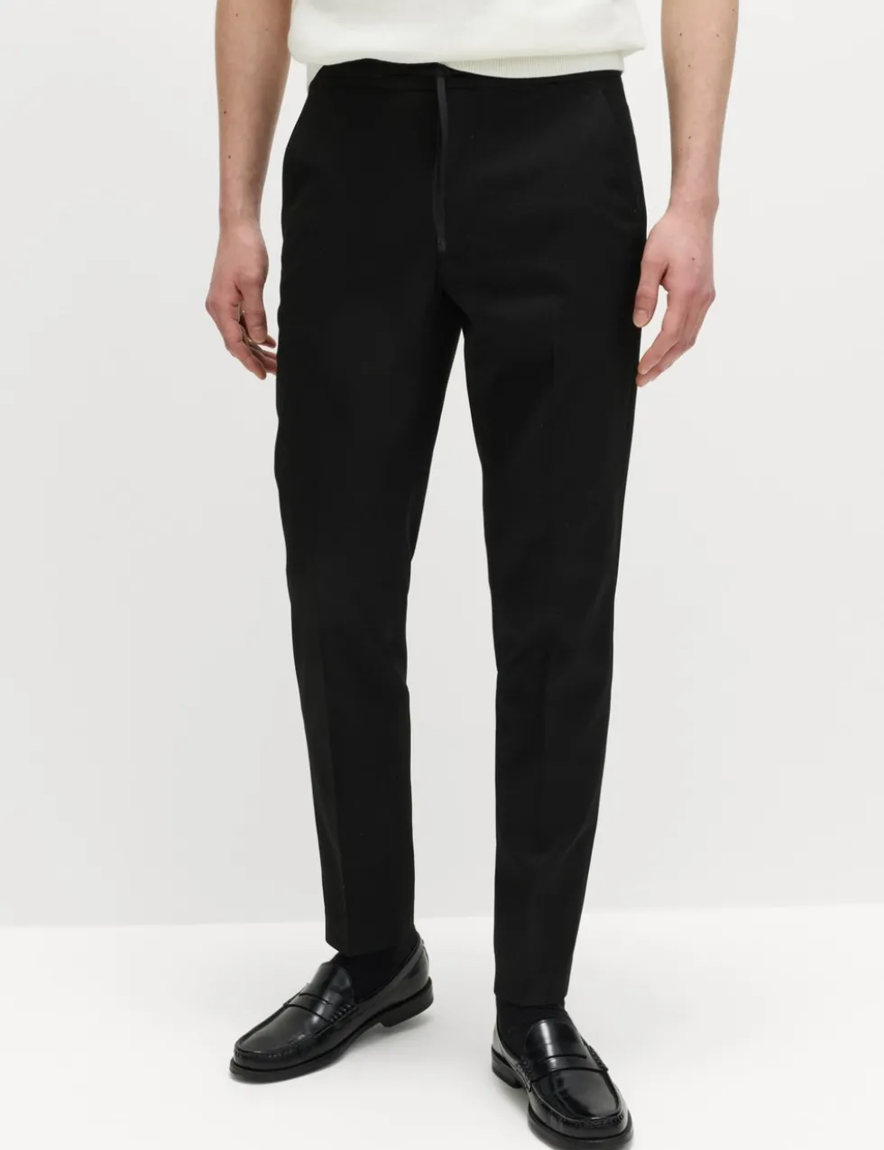 Tapered Fit Elasticated Trousers