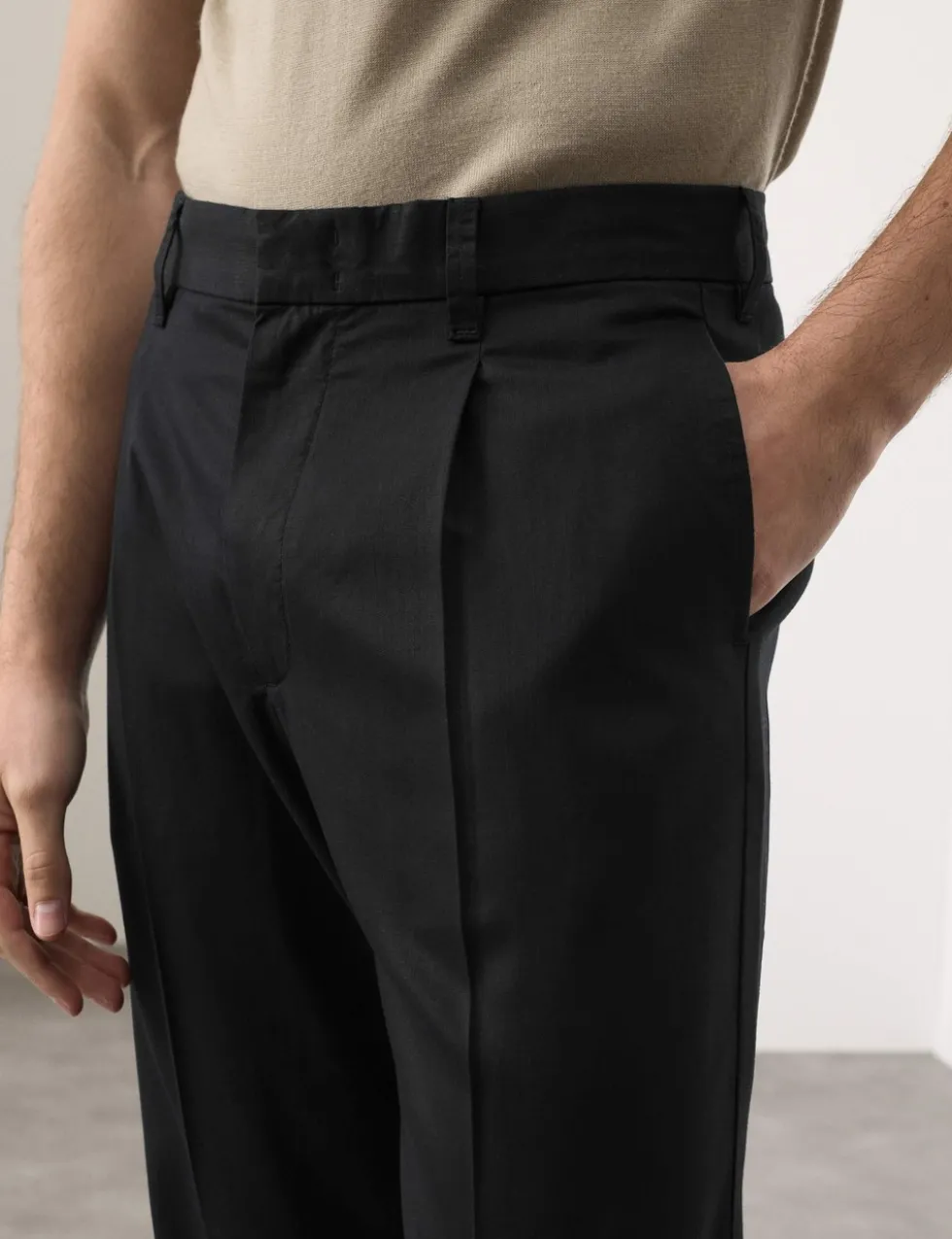 Tapered Fit Lyocell Rich Trousers