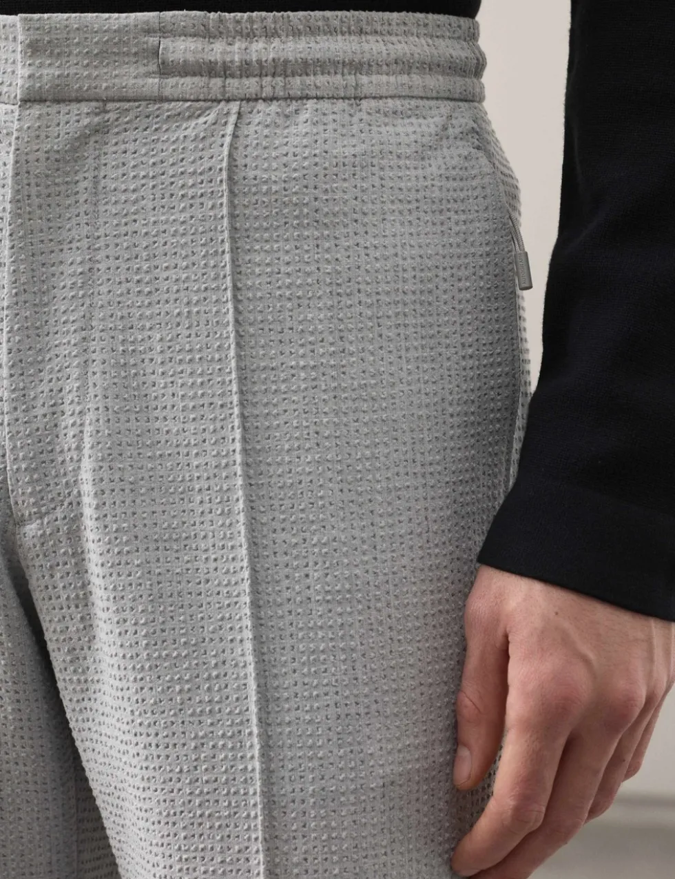 Tapered Fit Seersucker Joggers