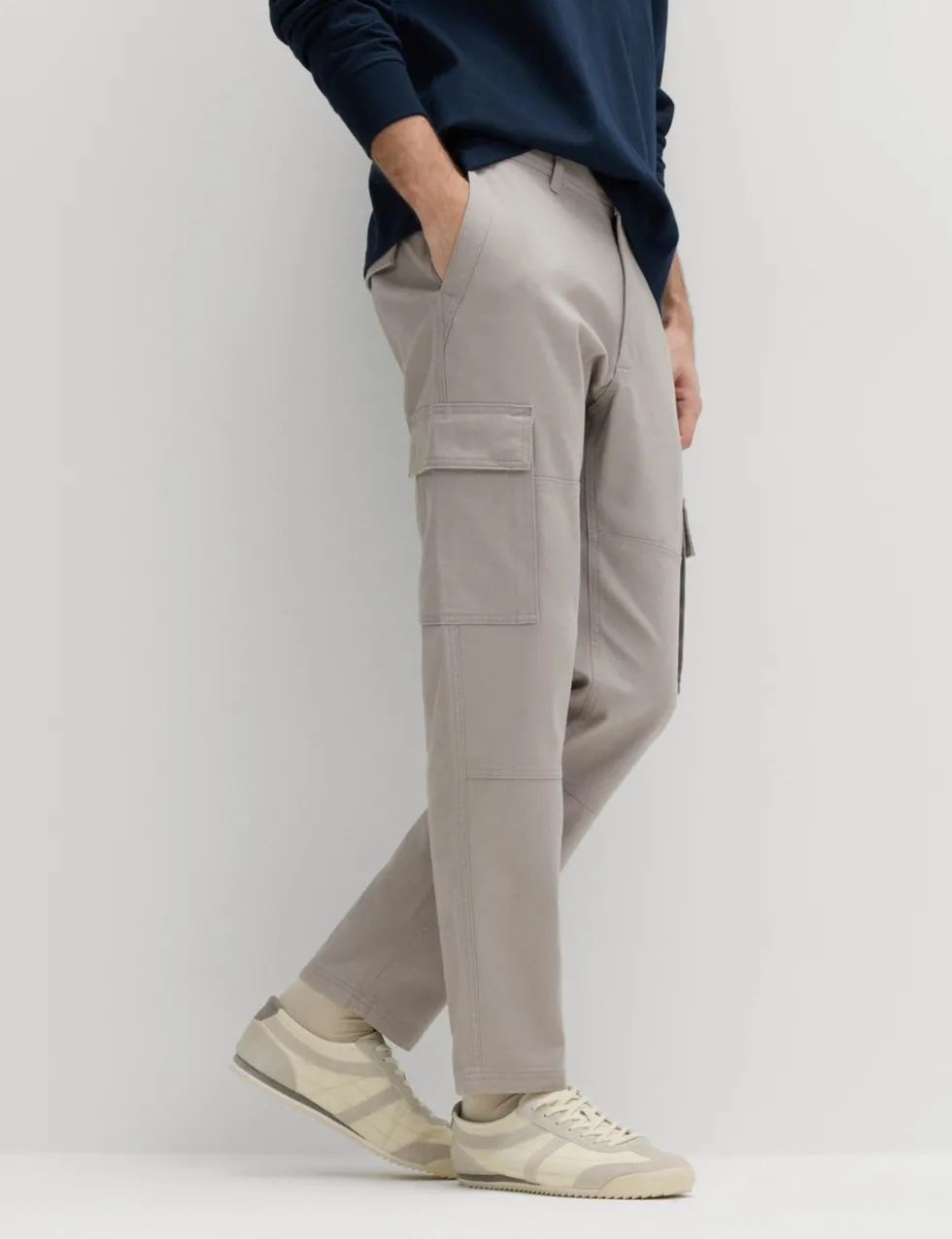 Tapered Fit Stretch Cargo Trousers