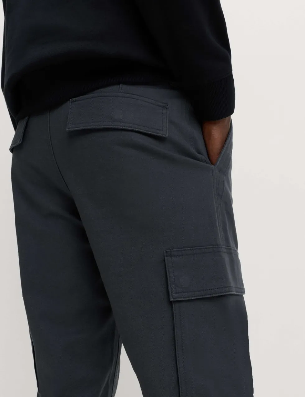 Tapered Fit Stretch Cargo Trousers