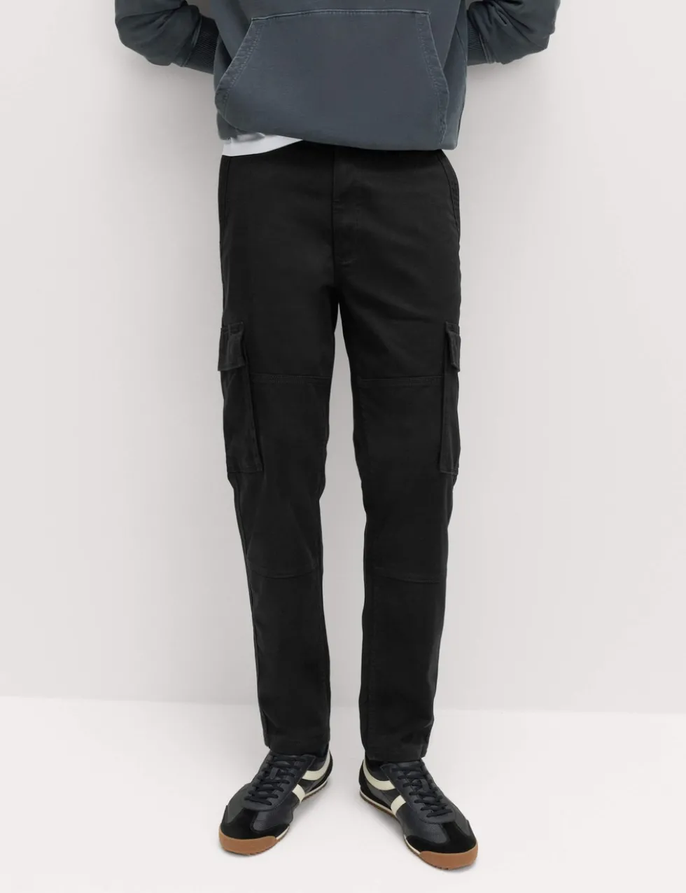 Tapered Fit Stretch Cargo Trousers