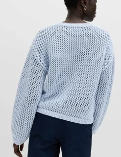 Textured Crew Neck Cropped Jumper