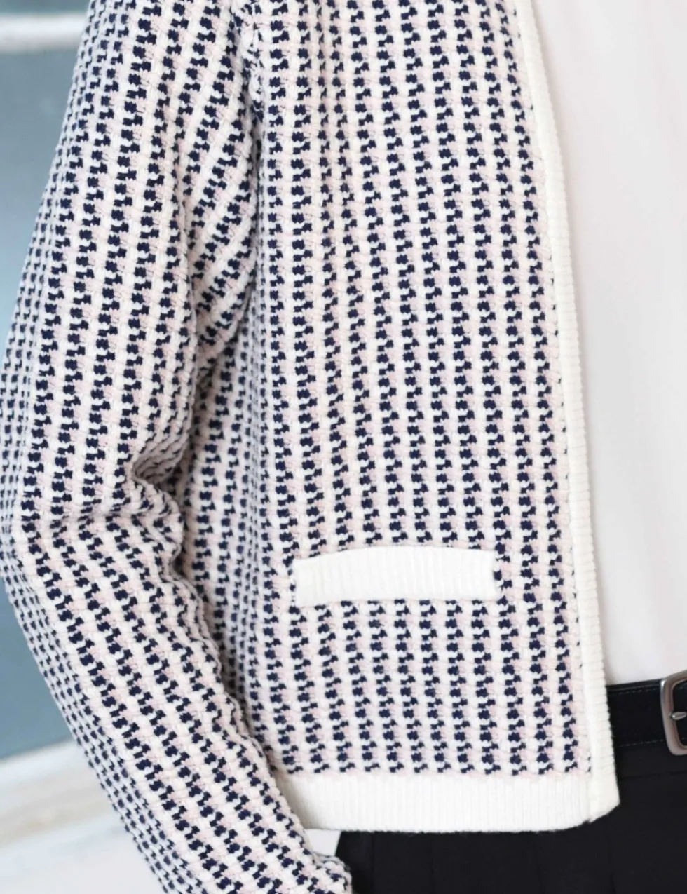 Textured Edge to Edge Cardigan