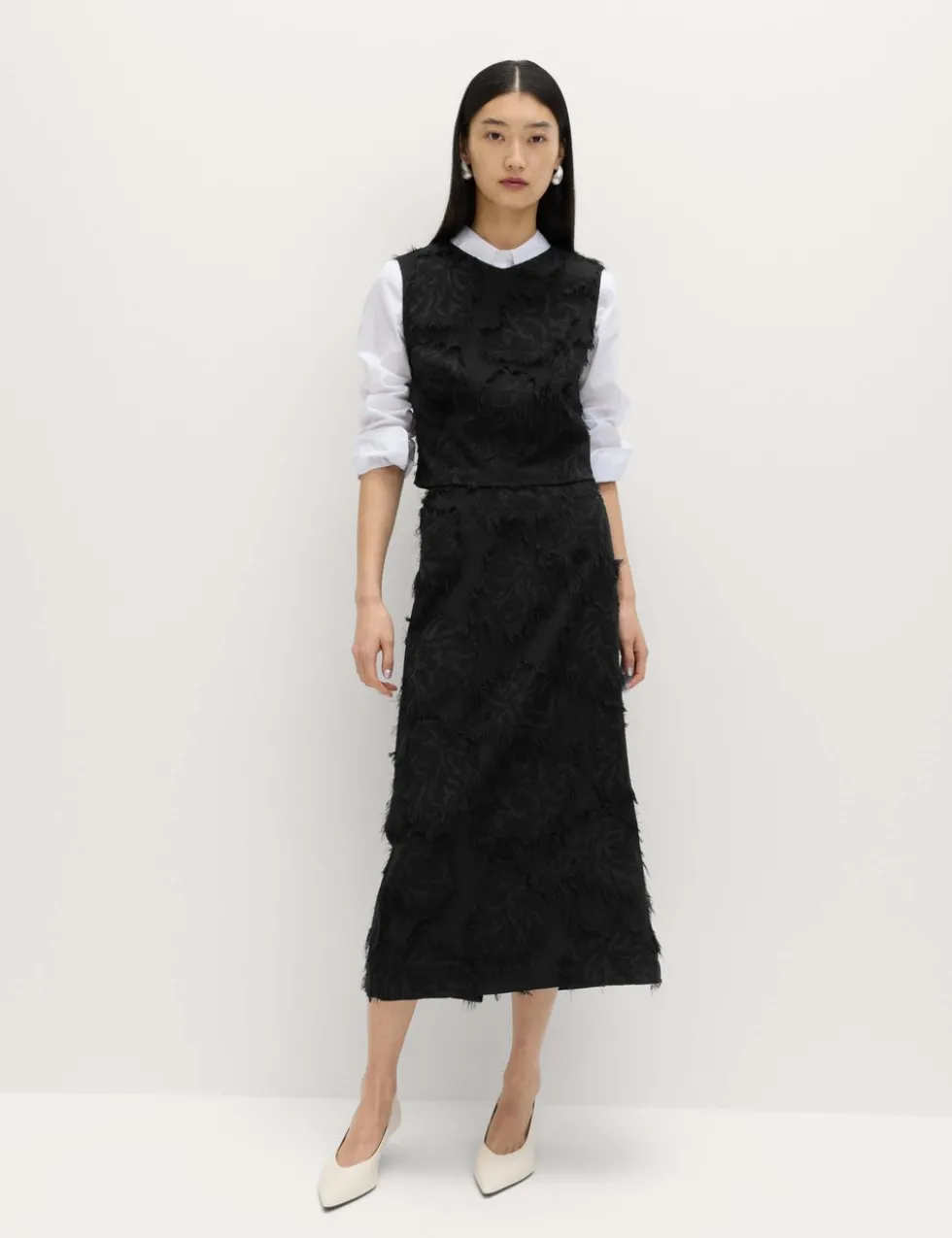 Textured Floral Jacquard Midi Column Skirt