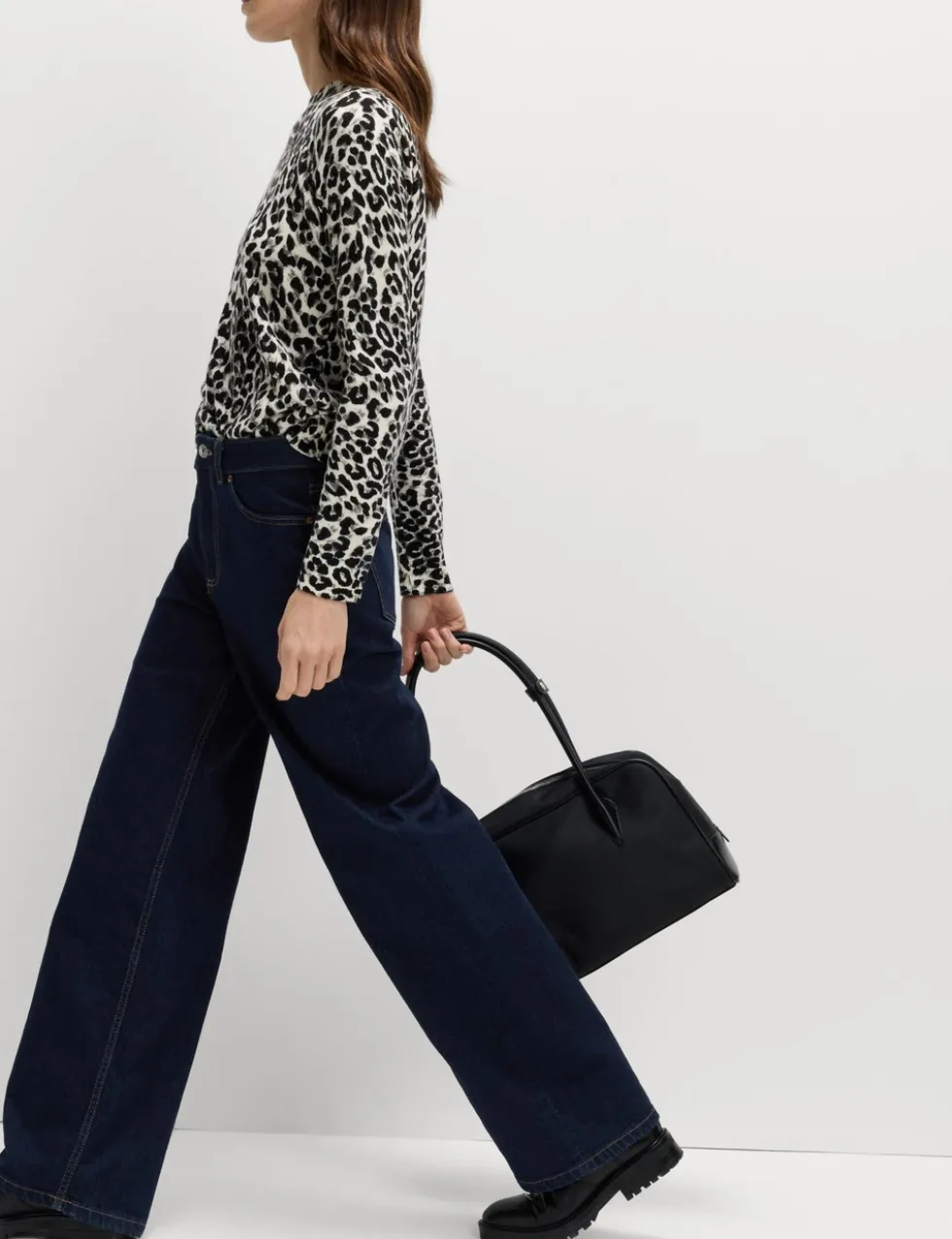 The Wide-Leg Jeans