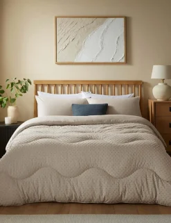 Tufted Dots 4.5 Tog Coverless Duvet Set