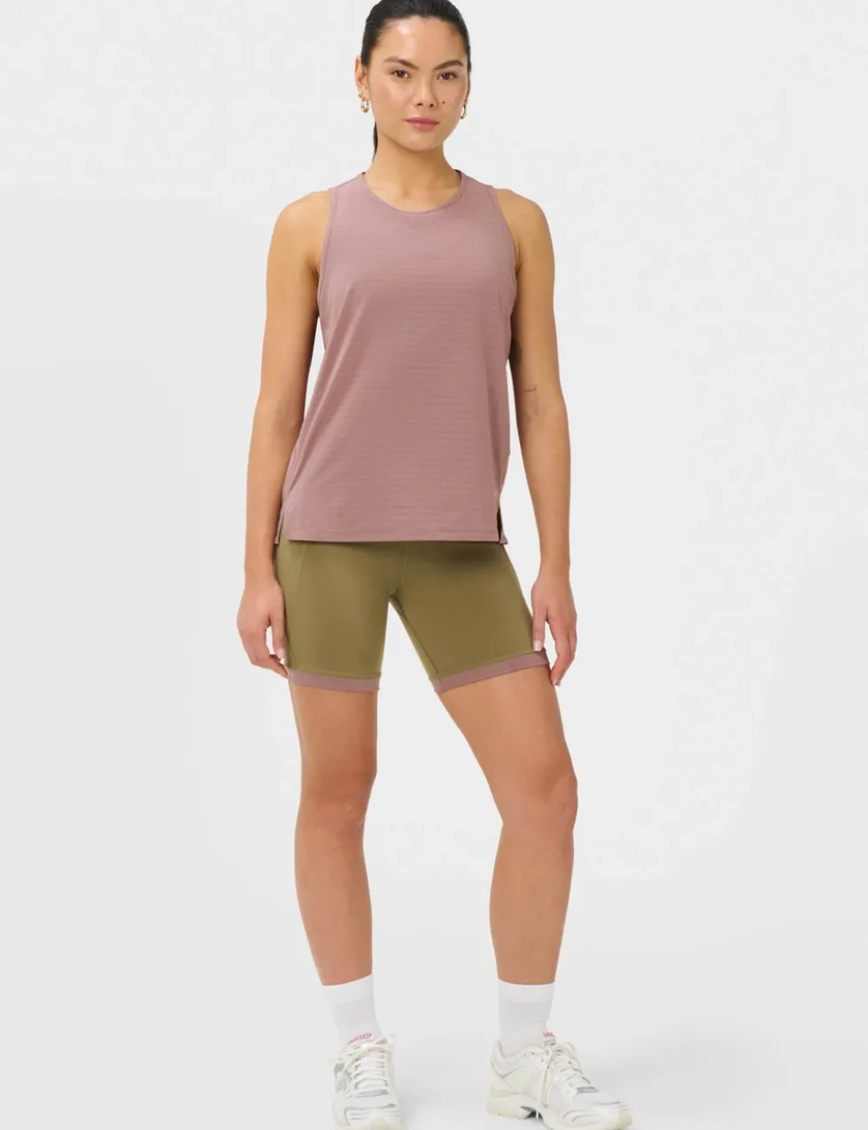 Ultimate Train Rib Round Neck Vest Top