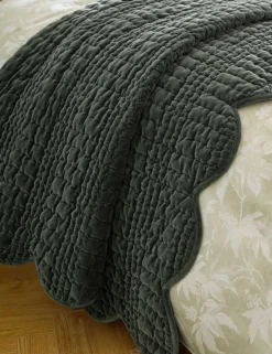 Velvet Scalloped Bedspread