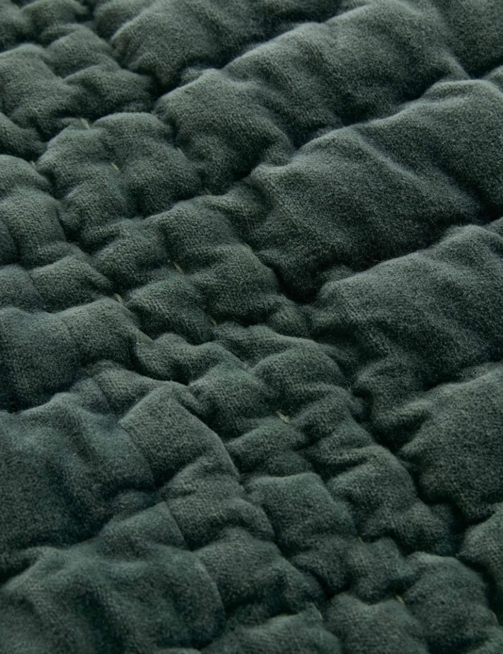Velvet Scalloped Bedspread