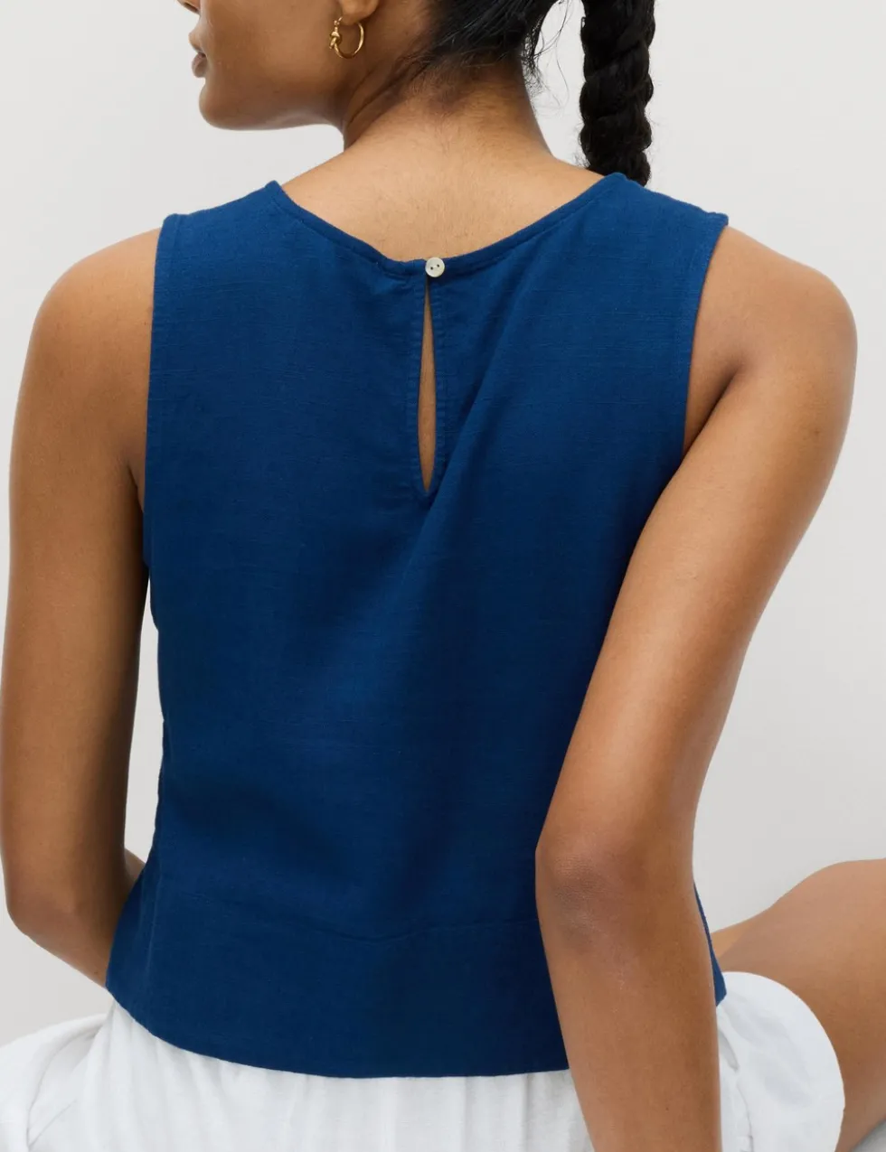 Vest with Linen