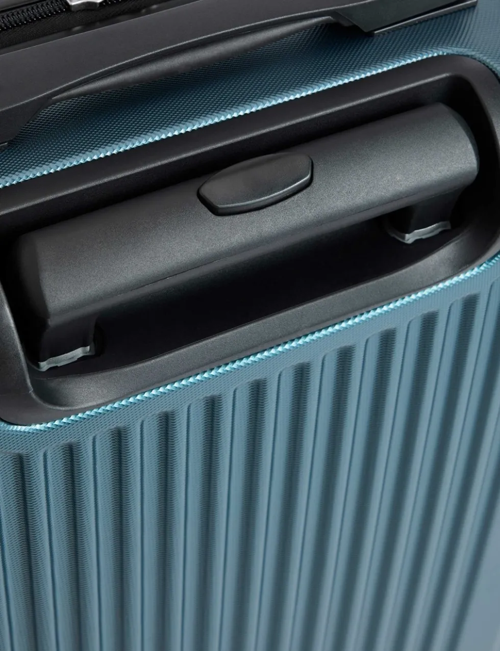 Vienna 4 Wheel Hard Shell Cabin Suitcase