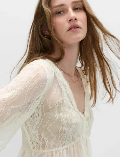 V-Neck Lace Flute Sleeve Top