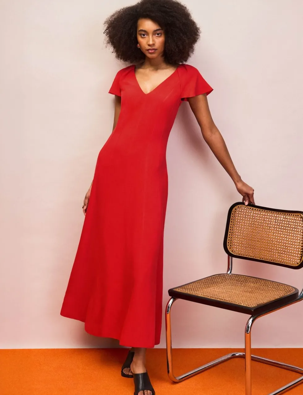 V-Neck Midaxi Column Dress with Linen