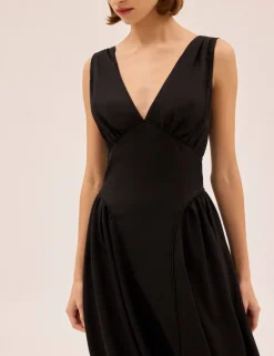 V-Neck Midi Waisted Dress with Linen