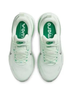 Vomero 18 Trainers