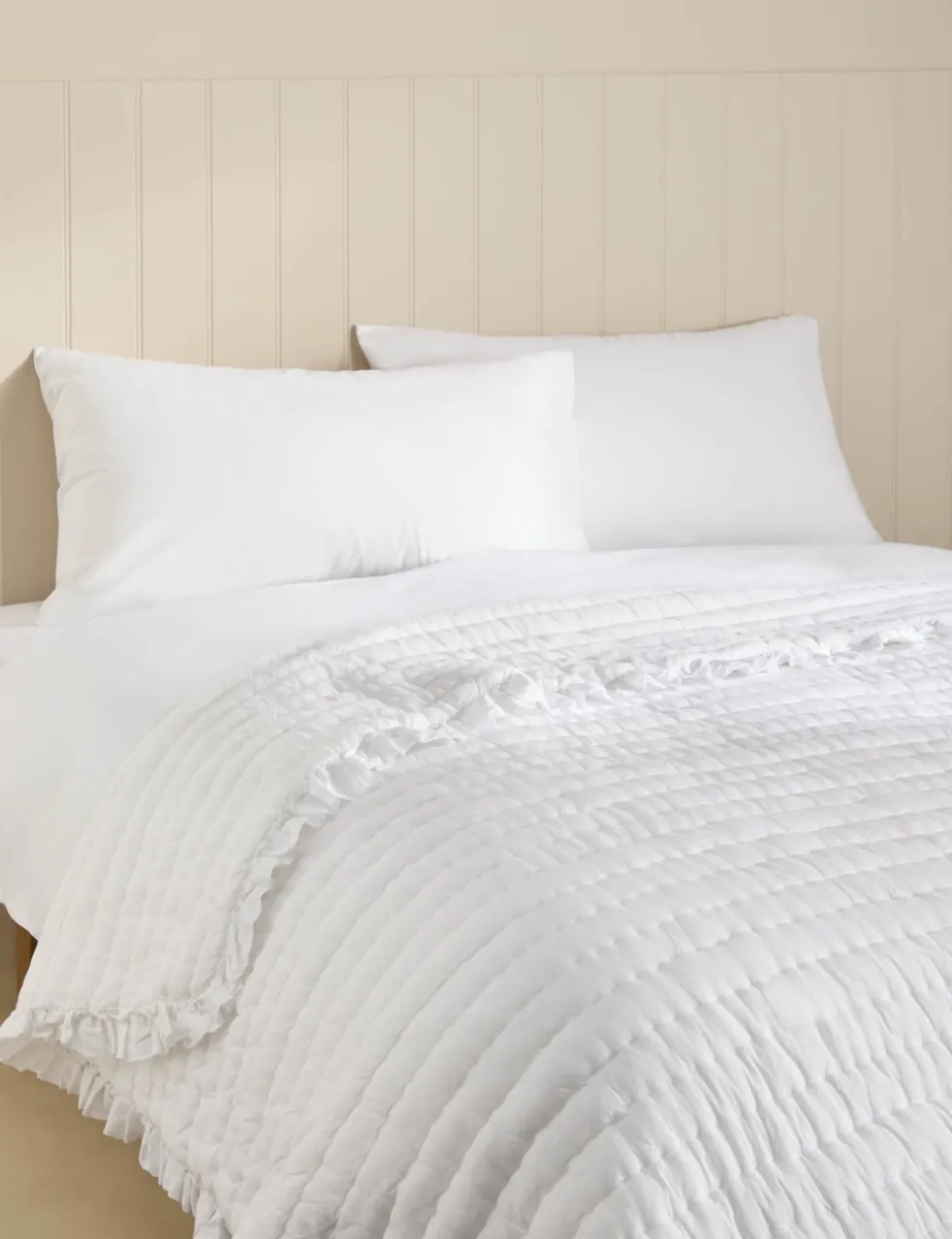 Washed Cotton Quilted Ruffle Bedspread