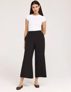 Wide Leg Cropped Trousers