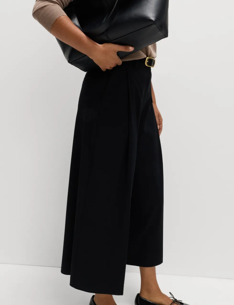 Woven Pleated Wide Leg Culottes