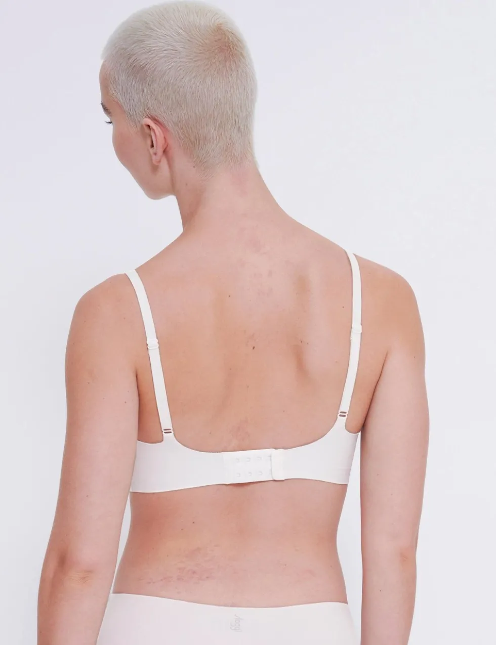 Zero Feel Ultra Non Wired T-Shirt Bra